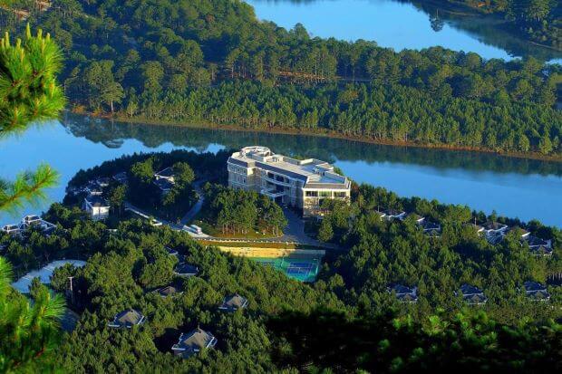 Điểm danh top 7 khách sạn 5 sao Đà Lạt cực nổi tiếng - Dalat Edensee Lake Resort & Spa