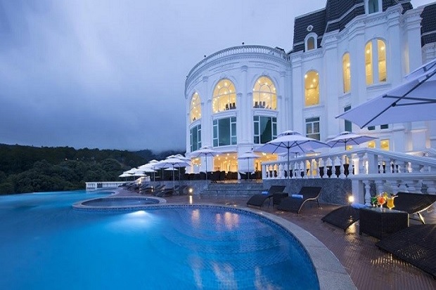 Khách sạn Đà Lạt có hồ bơi Dalat Wonder Resort