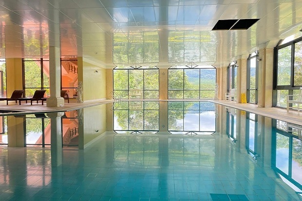 Khách sạn Đà Lạt có hồ bơi tại Dalat Edensee Lake Resort & Spa